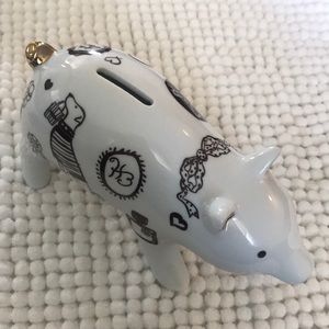 Henri bendel ceramic pig with art